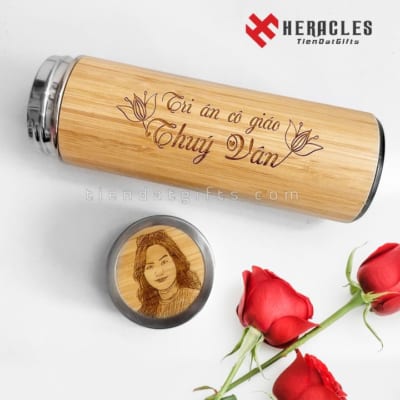 Bình giữ nhiệt gỗ khắc tên Tri ân cô giáo, quà tặng 20/11 in khắc hình ảnh theo yêu cầu, nắp gỗ chân dung nghệ thuật, quà tặng giáo viên ý nghĩa