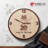 Đồng hồ gỗ treo tường Heracles 002 khắc hình ảnh logo Sài Gòn Food làm quà tặng đại hội doanh nghiệp và tri ân thầy cô giáo nhân dịp sinh nhật ý nghĩa nhất.
