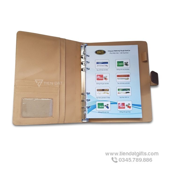 In Sổ Tay Theo Yêu Cầu TPHCM – Sổ Da Bìa Còng Cao Cấp Dập Logo Việt Car Xưởng in sổ tay bìa da cao cấp, ép logo, kèm bút và hộp quà tặng