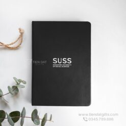 Sổ tay A5 bìa Simili dập chìm logo, món quà tặng ý nghĩa cho sự kiện ra mắt sản phẩm mới tại TPHCM.