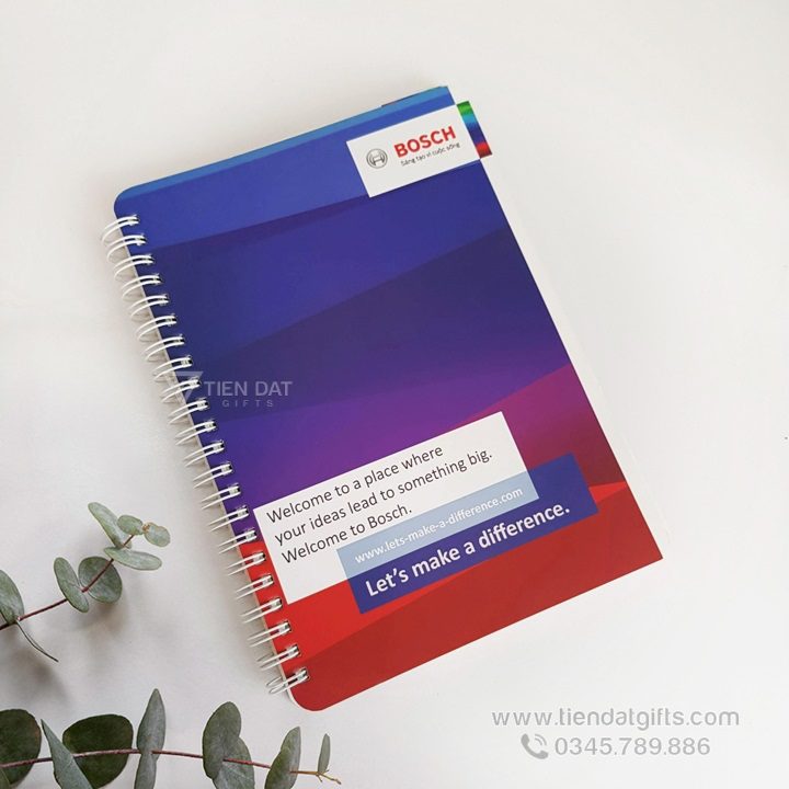 Sổ Tay Quà Tặng bìa da Simili màu nâu, dập chìm logo Địa ốc Thành Đô, giải pháp in logo sang trọng.