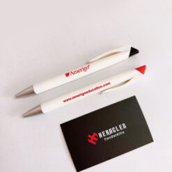 Sổ Giấy Kraft In Logo – Bút Bi In Logo | Quà Tặng Doanh Nghiệp Xu Hướng Xanh, Giá Xưởng 6 Mẫu bút bi in logo thương hiệu sắc nét làm quà tặng doanh nghiệp giá xưởng cực rẻ, thiết kế theo yêu cầu giúp tăng nhận diện thương hiệu chuyên nghiệp nhất
